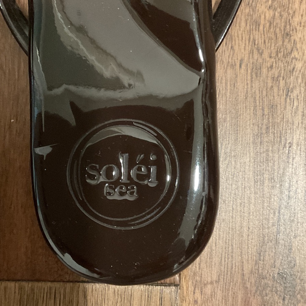 Solei Sea Glossy Chocolate brown Women's Sandals - Picture 2 of 3